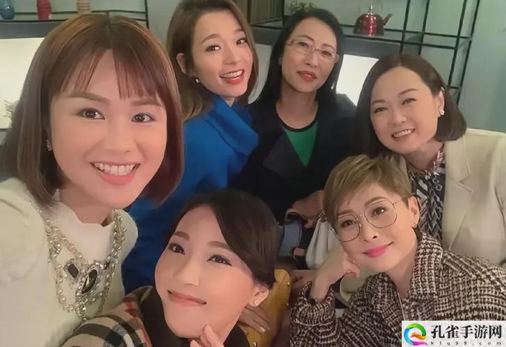 红桃国际一起草