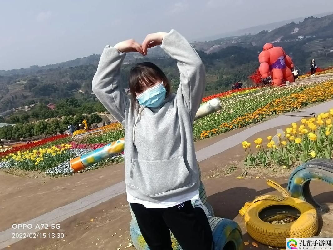 丫头牦户一张一合