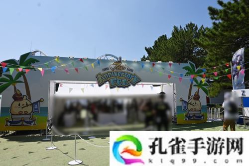 《碧蓝航线》日版7 周年纪念线下活动报导与海岛乐园展开联名合作活动
