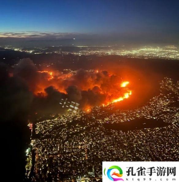 洛杉矶遭遇史上最具破坏性火灾
