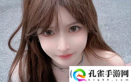 初代二次元主播复归直播-称当主播更适合自己-网友：没钱才想我们