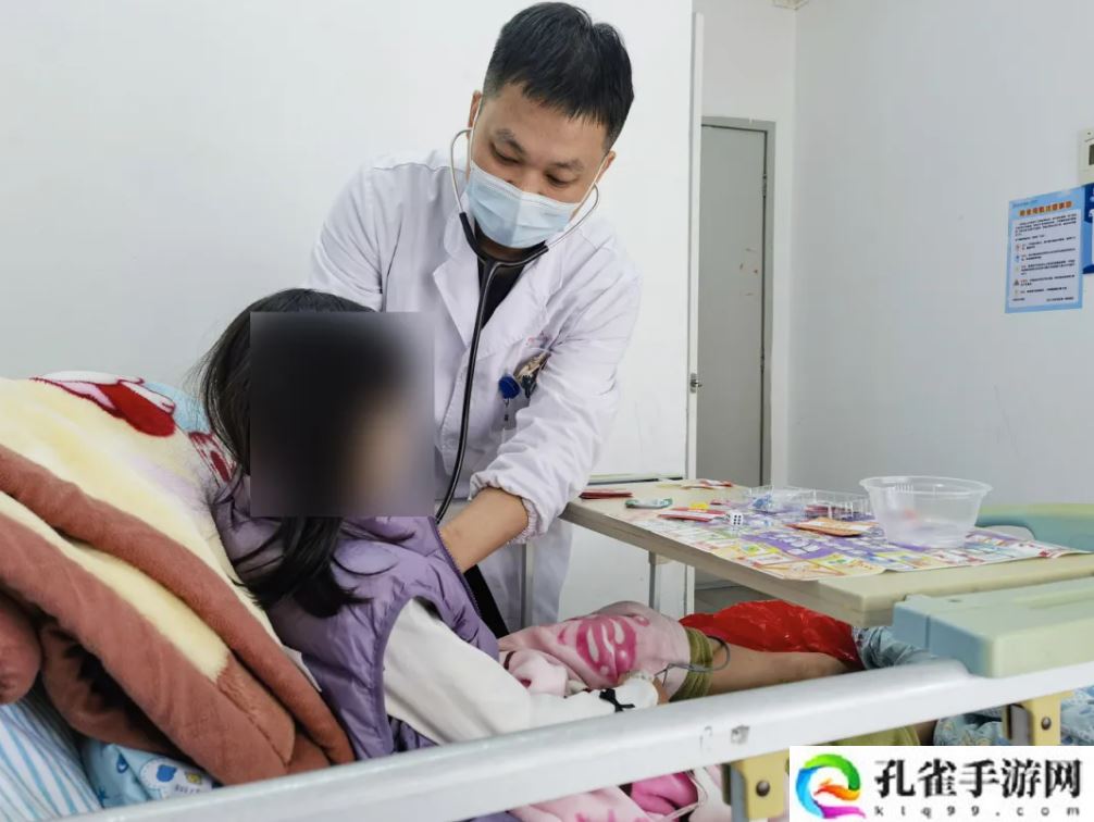 父母用 AI 自行问诊险误孩子病情，汕头大学医学院第一附属医院提醒“用药诊断应遵循专业医生意见”