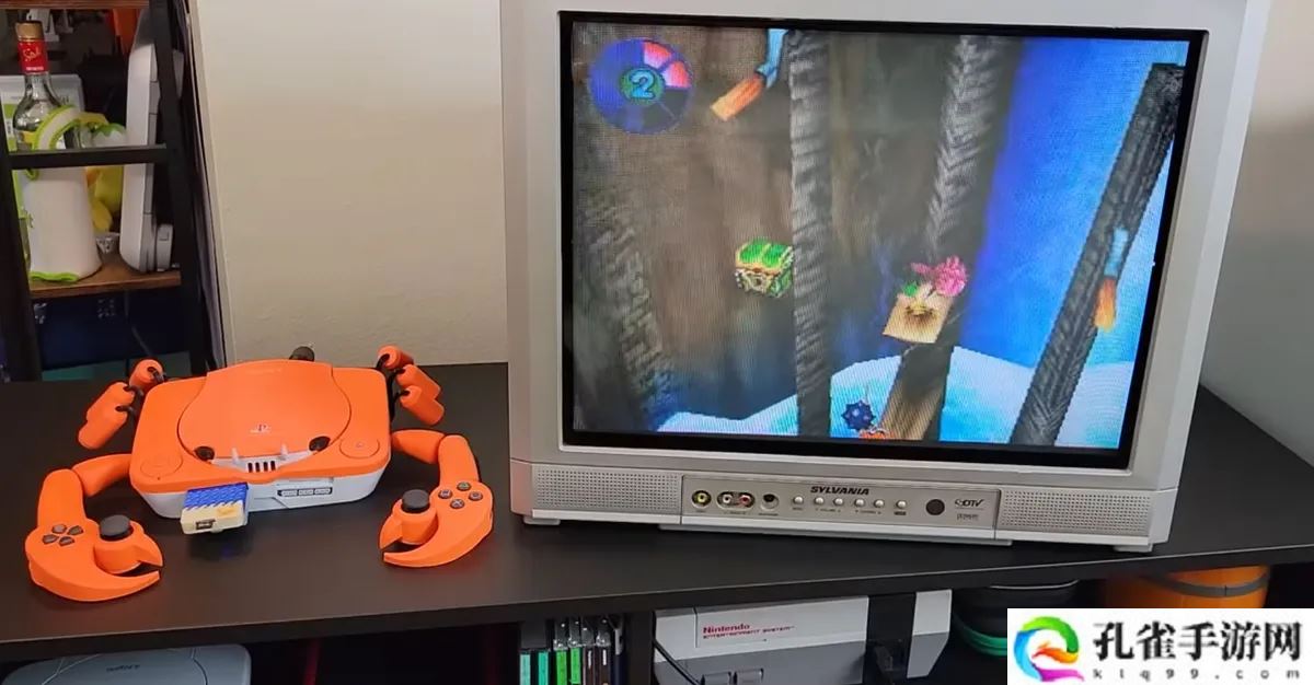 玩家将初代 PS 主机改装成螃蟹造型:3D 打印外壳,手柄变身蟹钳