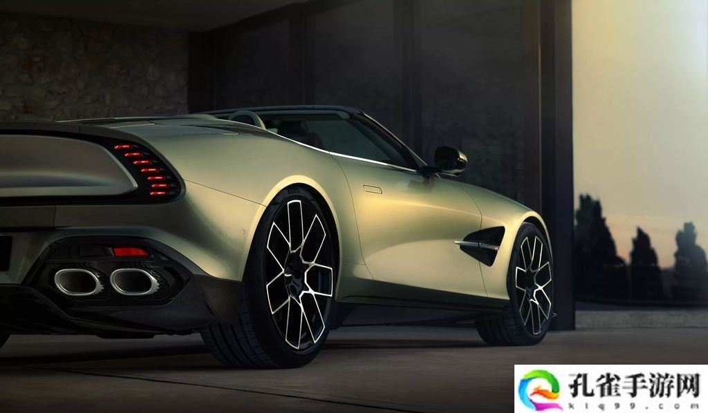 全球最快前置引擎敞篷车：阿斯顿・马丁 Vanquish Volante 咆哮登场，824 马力极速 344 km/h