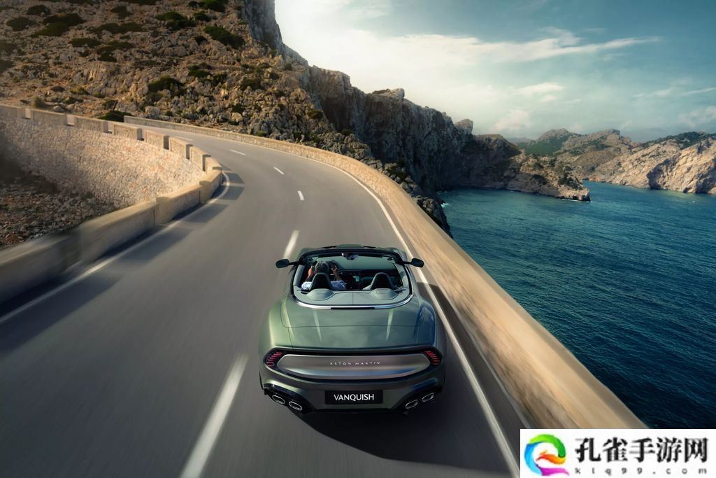 全球最快前置引擎敞篷车：阿斯顿・马丁 Vanquish Volante 咆哮登场，824 马力极速 344 km/h
