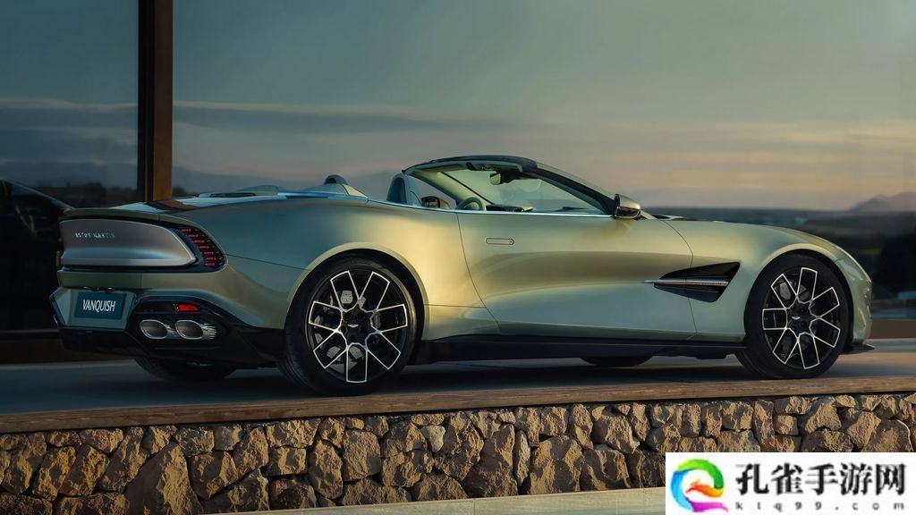 全球最快前置引擎敞篷车：阿斯顿・马丁 Vanquish Volante 咆哮登场，824 马力极速 344 km/h