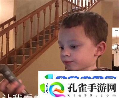 2021贫穷使我快乐的表情包2021贫穷使我快乐假笑男孩表情包大全分享