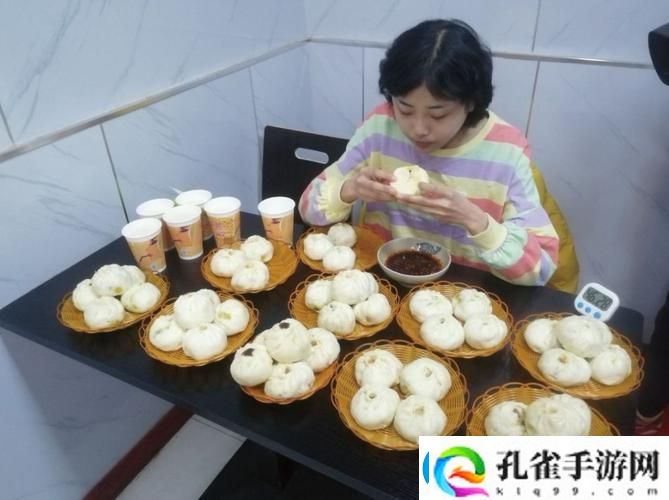 摸十四岁小孩的小笼包最新动态