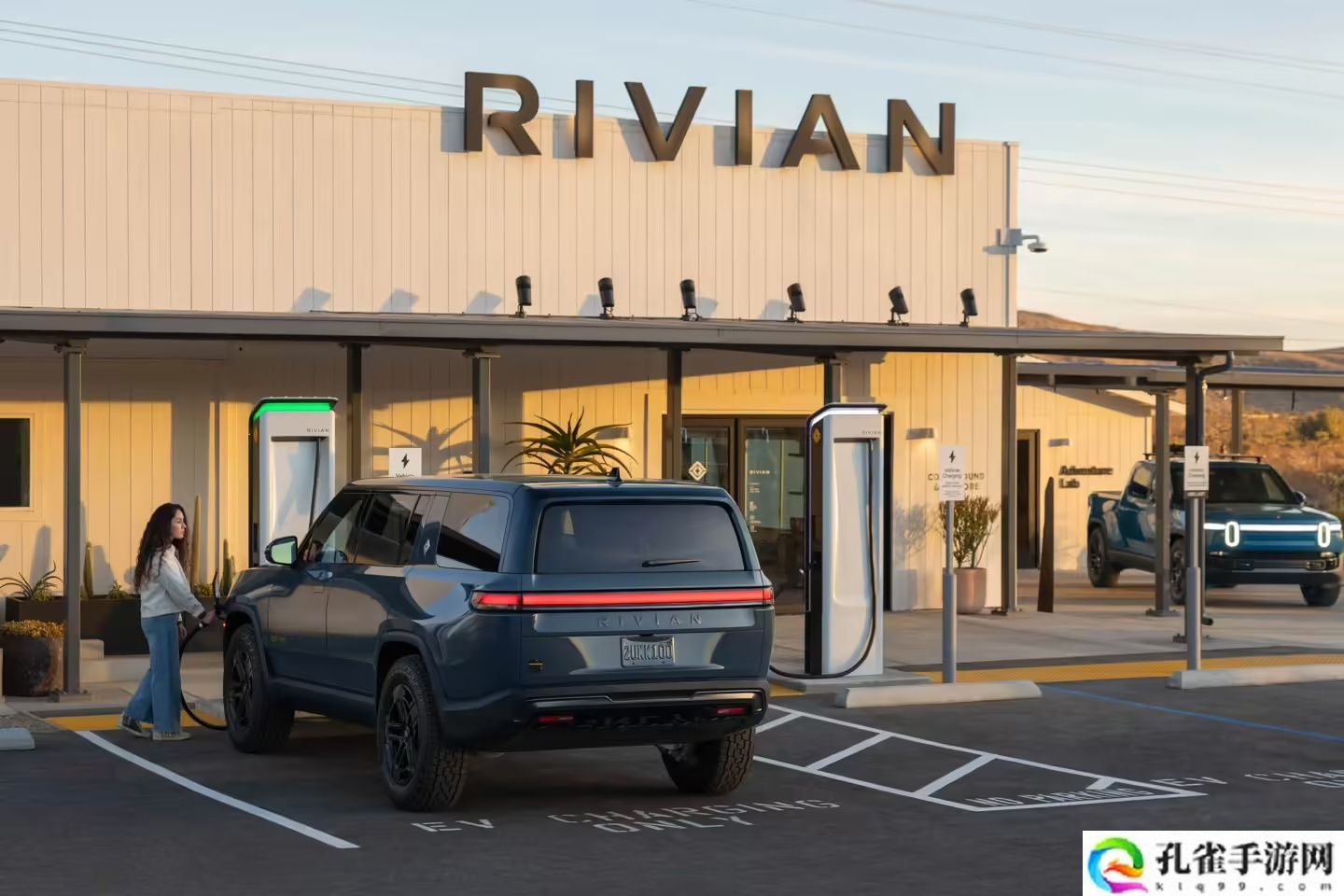 美国造车新势力命运大不同：Lucid 今年 Q1 交付量暴增 58%，Rivian 猛降 36%